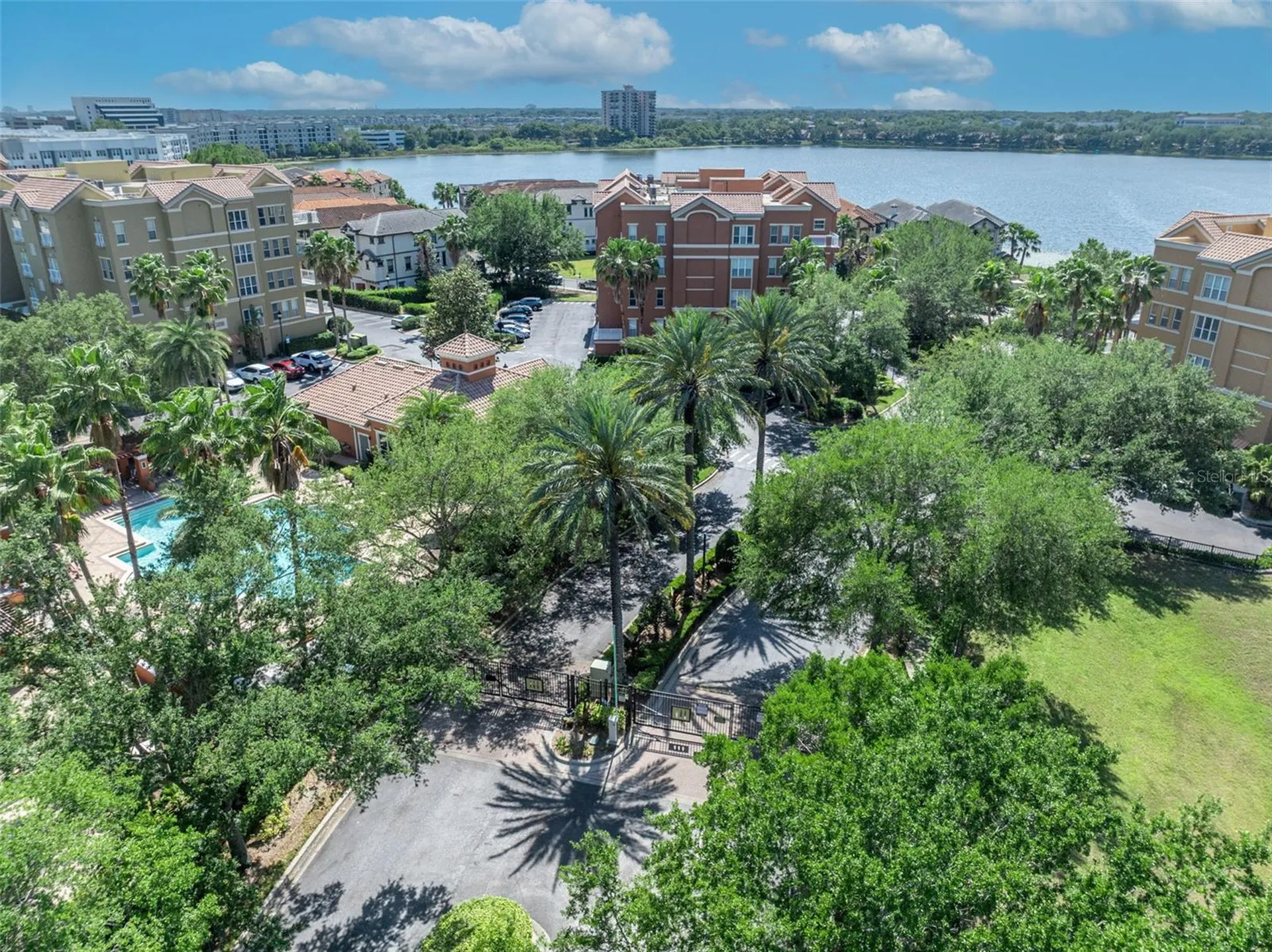 7613 Toscana Boulevard Orlando FL 32819