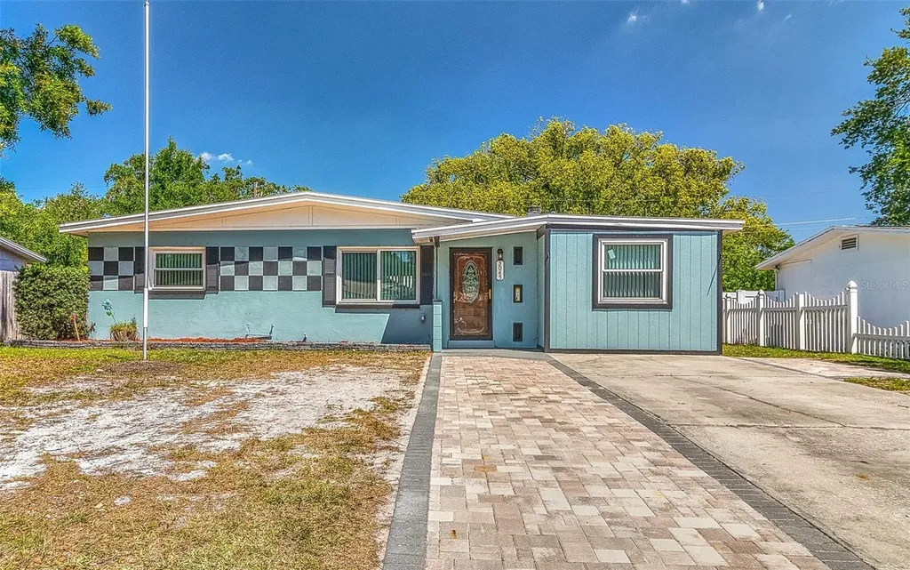 3045 Stratford Drive Largo FL 33771