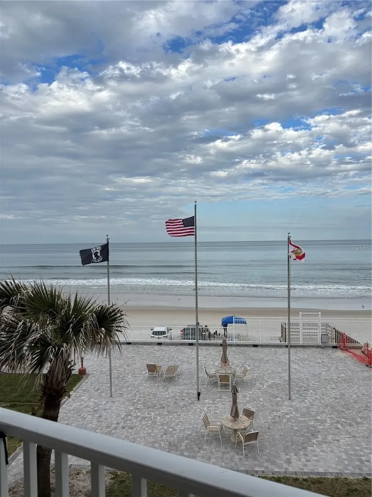 935 S Atlantic Avenue Daytona Beach FL 32118