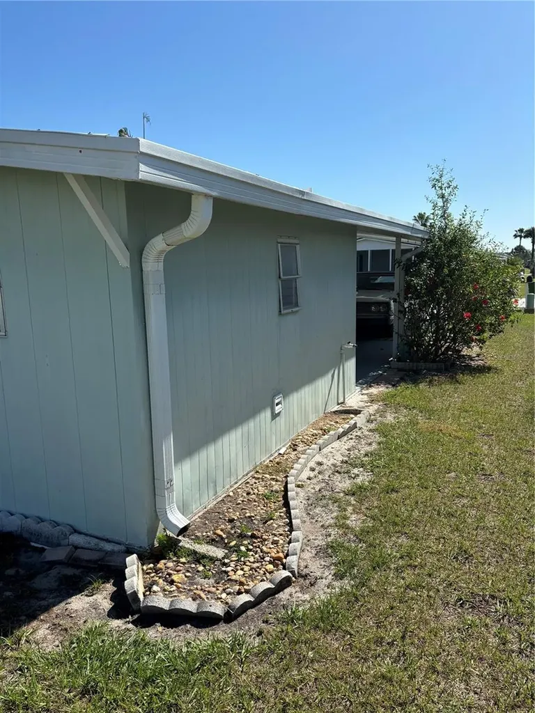 11 Navel Drive Winter Haven FL 33884