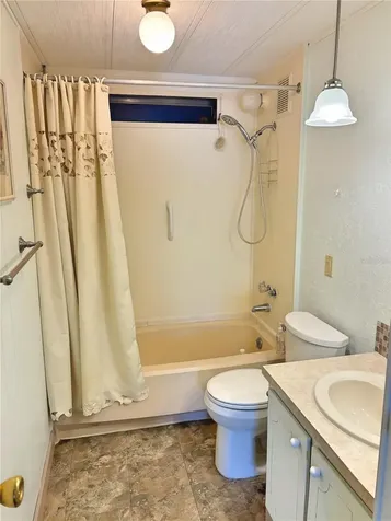 11 Navel Drive Winter Haven FL 33884