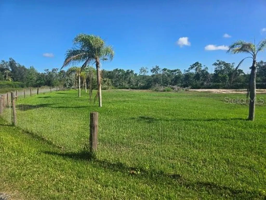 285 Horseshoe Loop Road Terra Ceia FL 34250