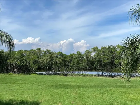 285 Horseshoe Loop Road Terra Ceia FL 34250