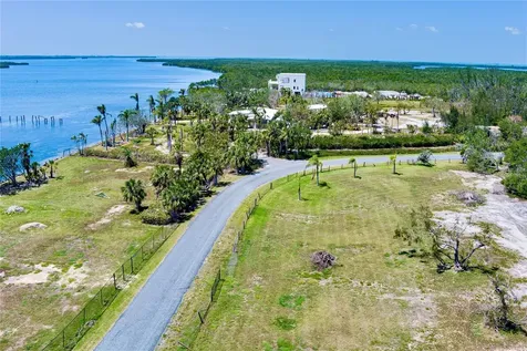 285 Horseshoe Loop Road Terra Ceia FL 34250