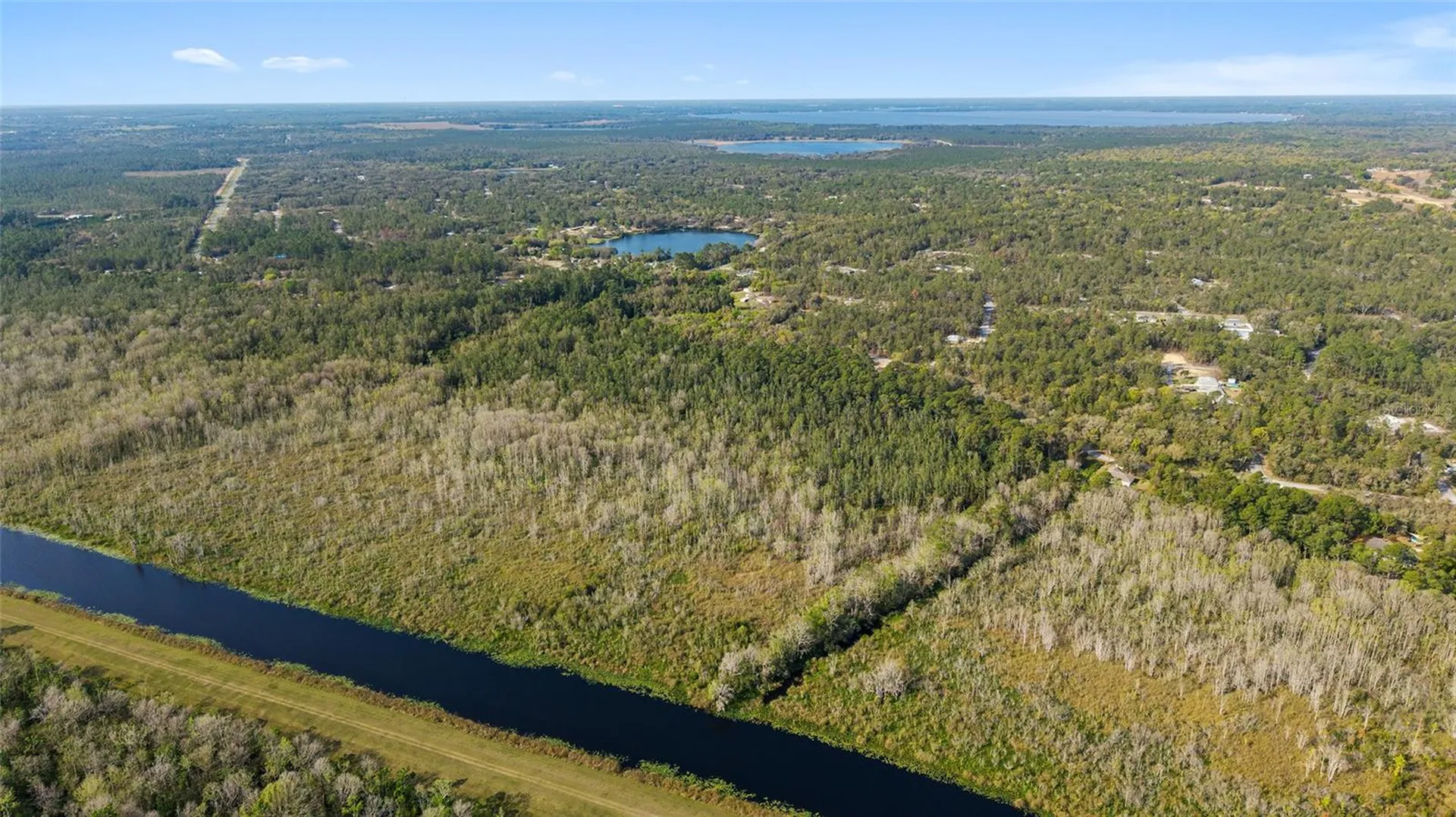 475 Fisher Road Ocklawaha FL 32179
