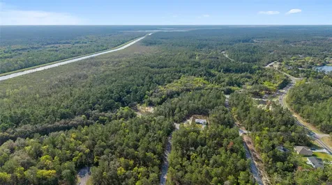 475 Fisher Road Ocklawaha FL 32179