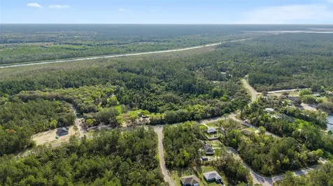 475 Fisher Road Ocklawaha FL 32179