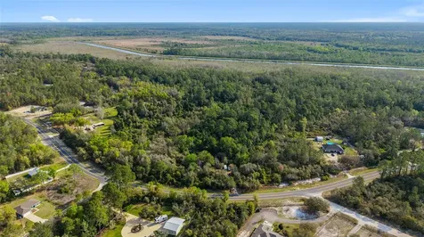 475 Fisher Road Ocklawaha FL 32179