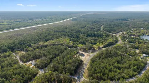475 Fisher Road Ocklawaha FL 32179