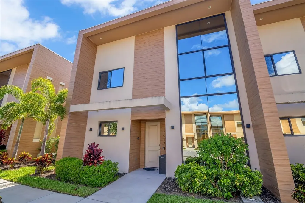 7567 Brooklyn Drive Kissimmee FL 34747