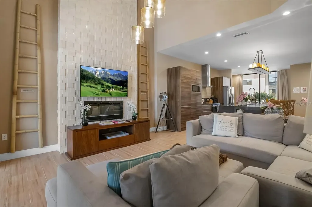 7567 Brooklyn Drive Kissimmee FL 34747