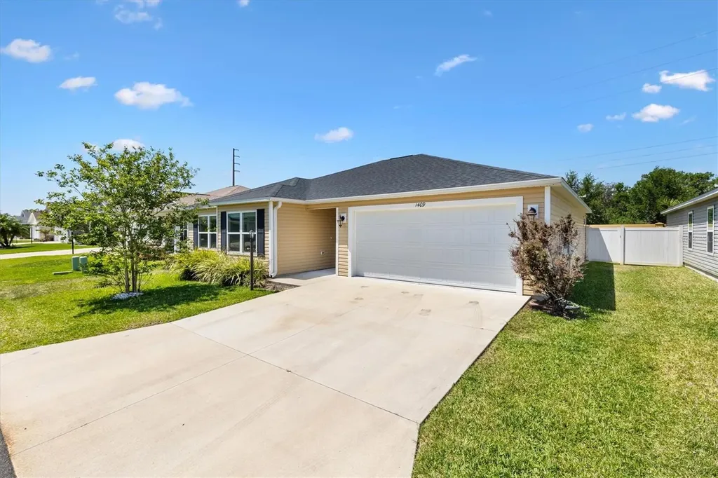 1409 Gatlin Place The Villages FL 32163