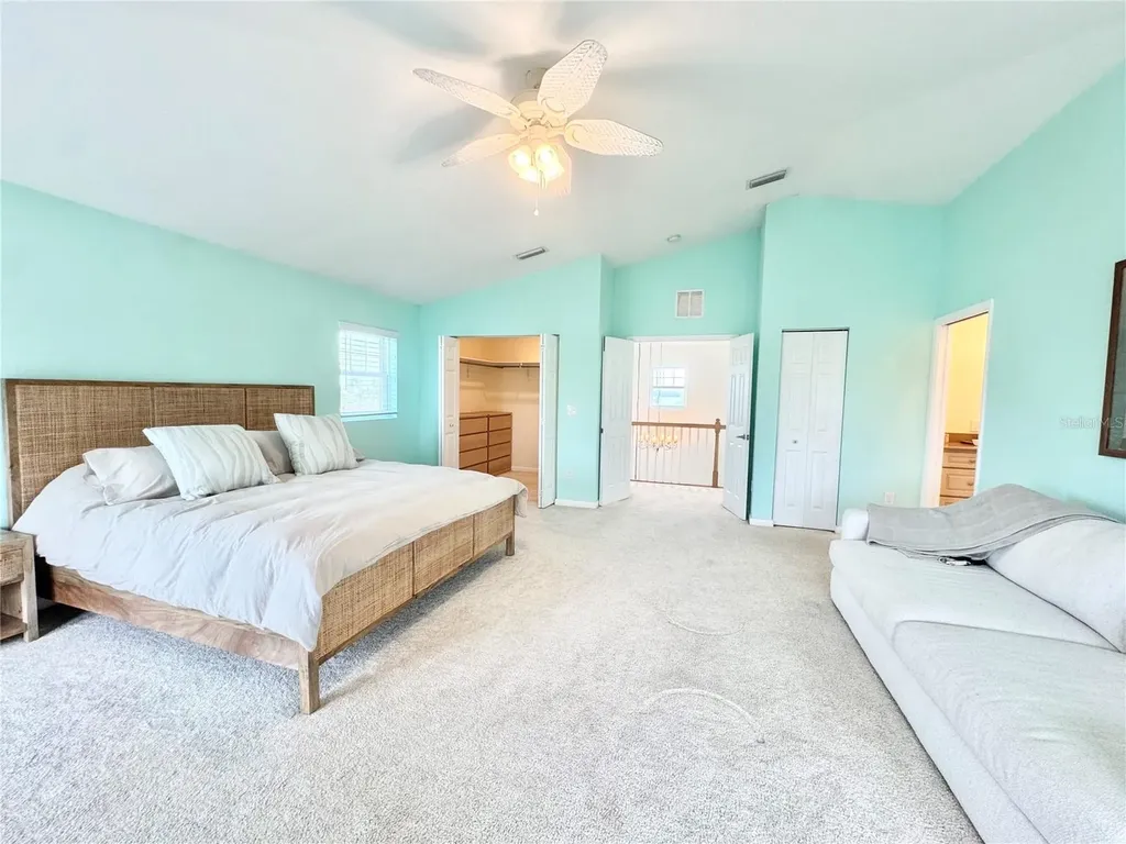 16204 3rd Street E Redington Beach FL 33708