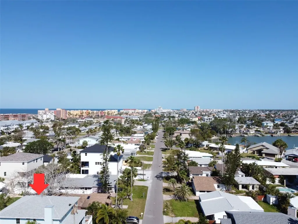 16204 3rd Street E Redington Beach FL 33708