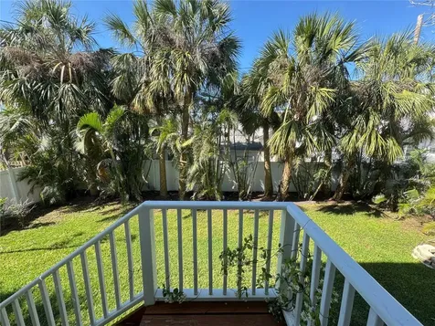 16204 3rd Street E Redington Beach FL 33708