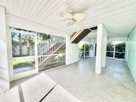 16204 3rd Street E Redington Beach FL 33708
