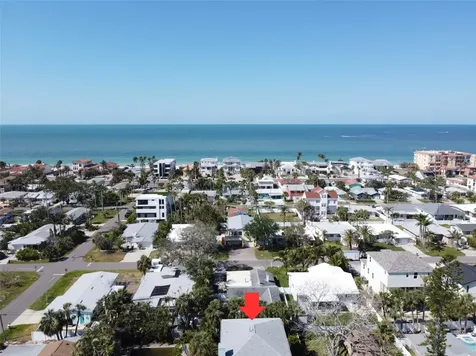 16204 3rd Street E Redington Beach FL 33708