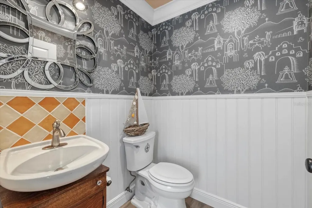 4715 Spinnaker Drive Bradenton FL 34208