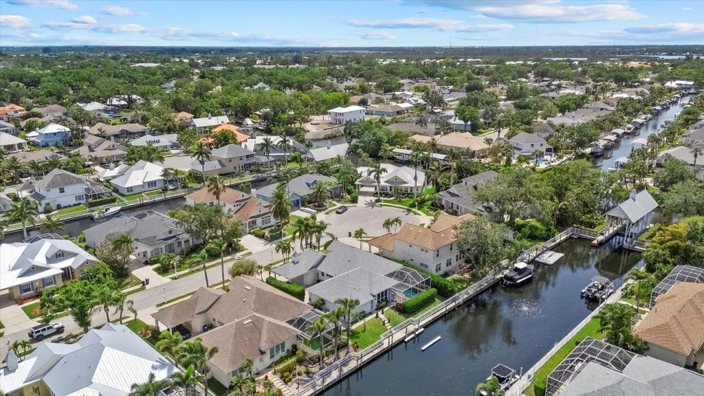 4715 Spinnaker Drive Bradenton FL 34208