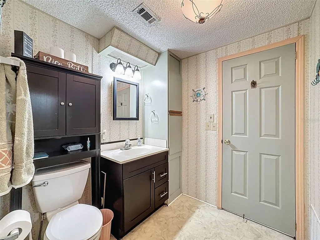4202 Orchid Boulevard Lake Wales FL 33898