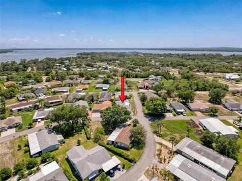 4202 Orchid Boulevard Lake Wales FL 33898