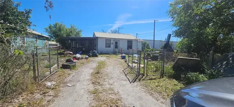 702 Whitehurst Road Plant City FL 33563