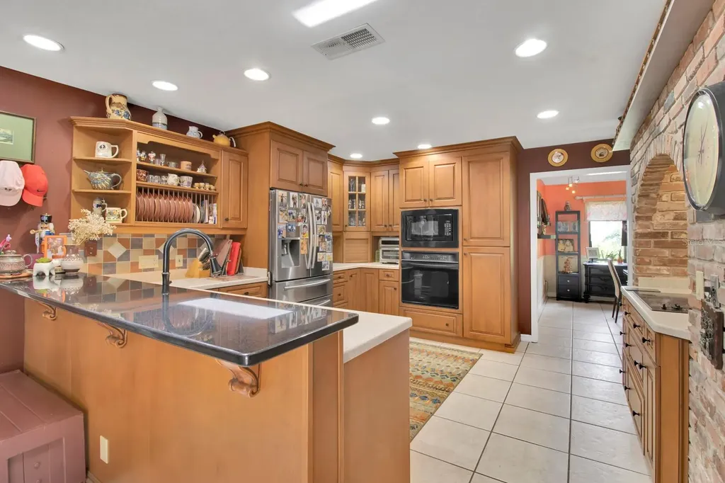 204 Green Lake Circle Longwood FL 32779