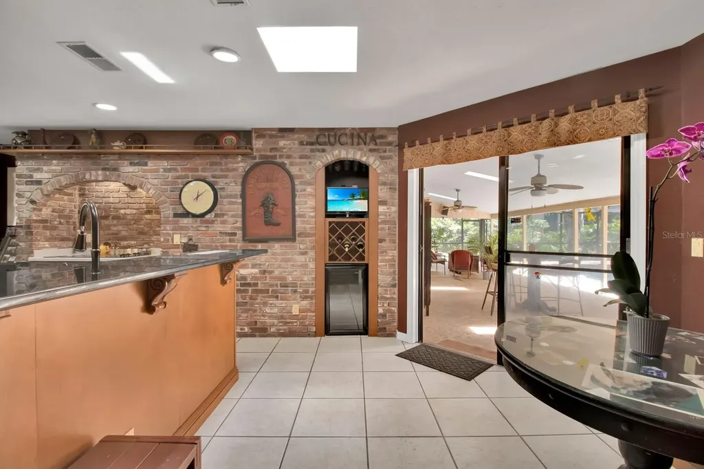 204 Green Lake Circle Longwood FL 32779