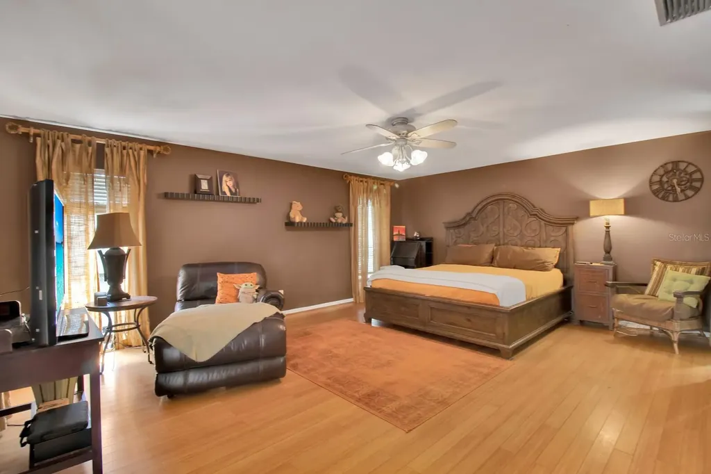 204 Green Lake Circle Longwood FL 32779
