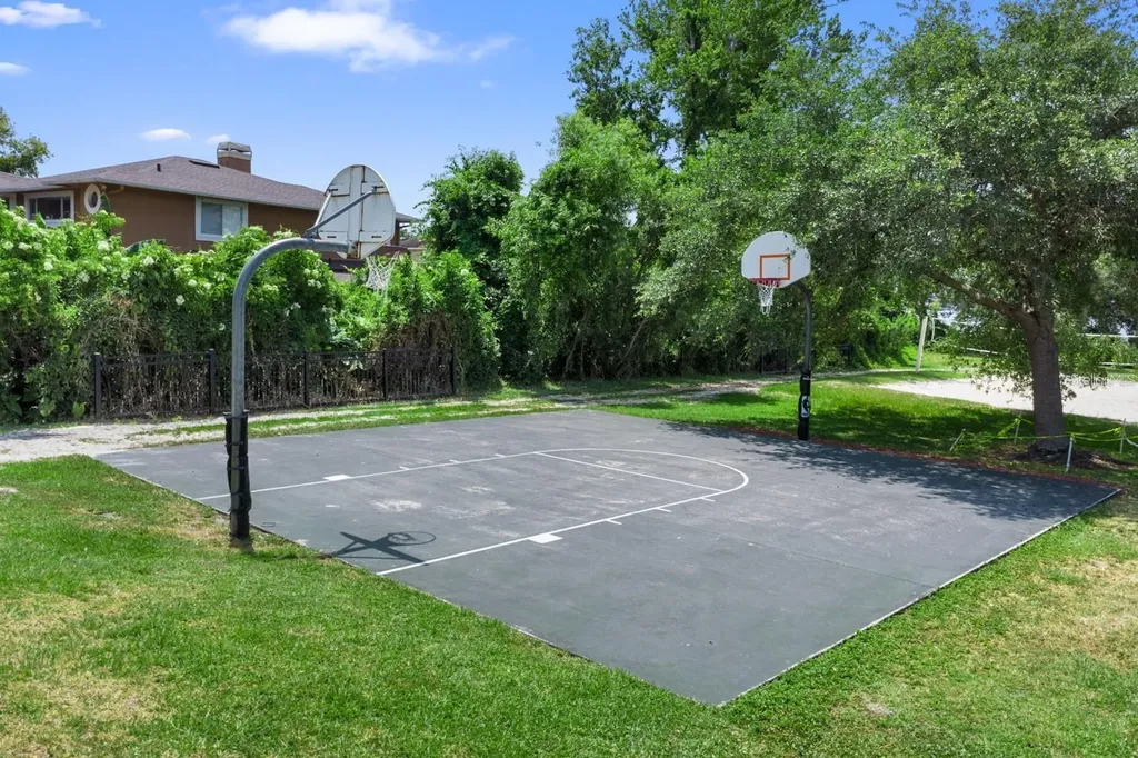 204 Green Lake Circle Longwood FL 32779