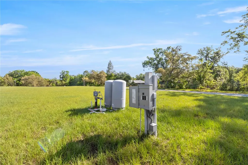19340 SW 5th Place Dunnellon FL 34431