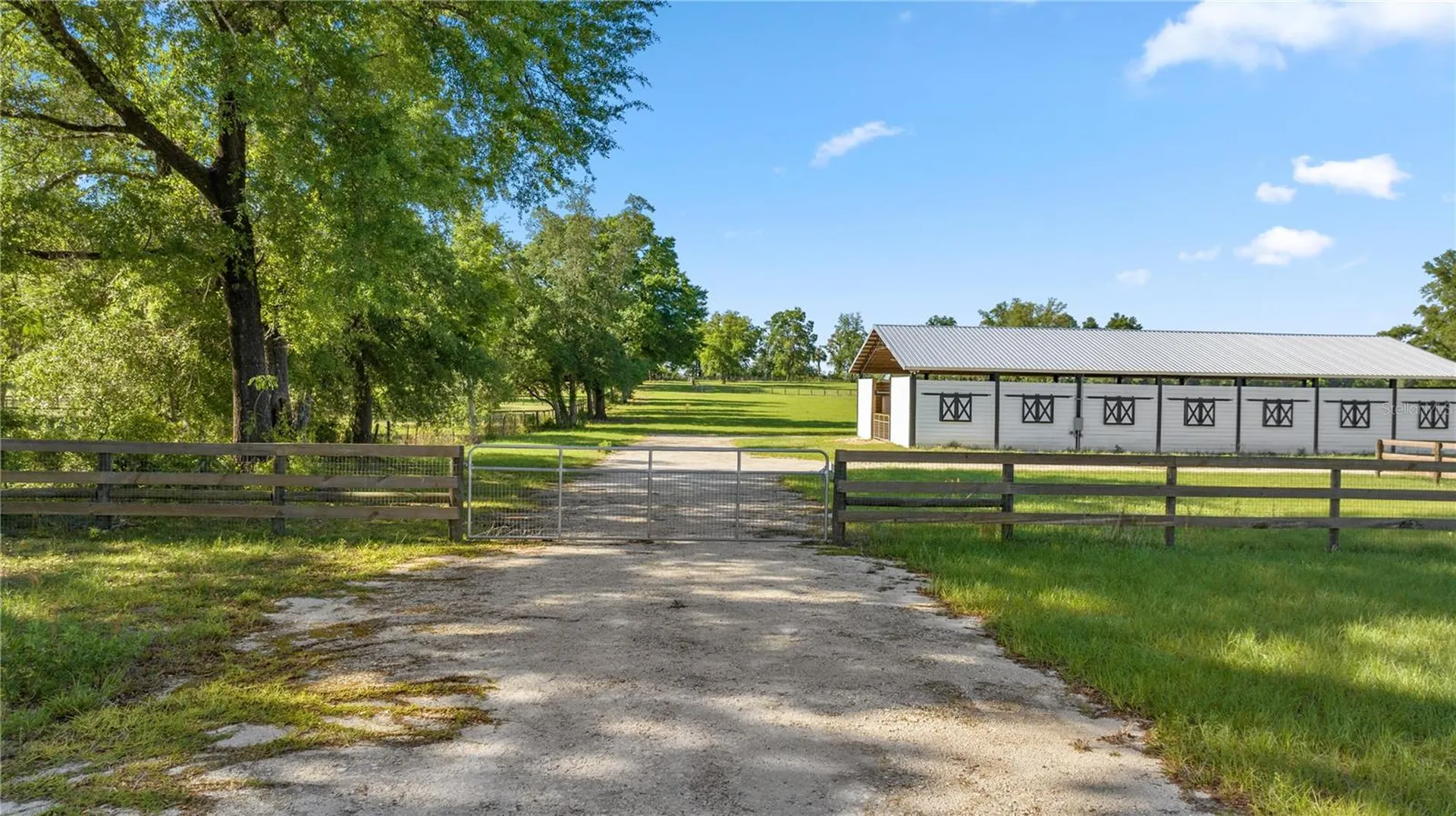 19340 SW 5th Place Dunnellon FL 34431
