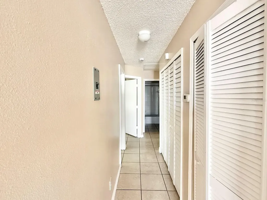 2414 Harbor Town Drive Kissimmee FL 34744