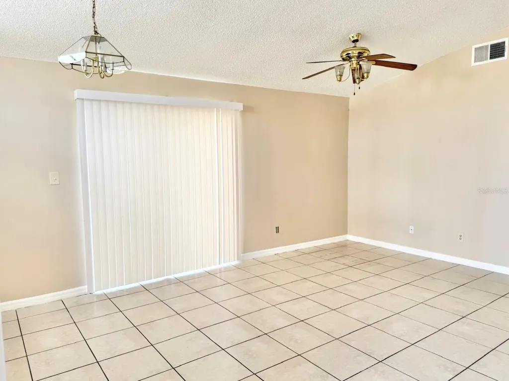 2414 Harbor Town Drive Kissimmee FL 34744