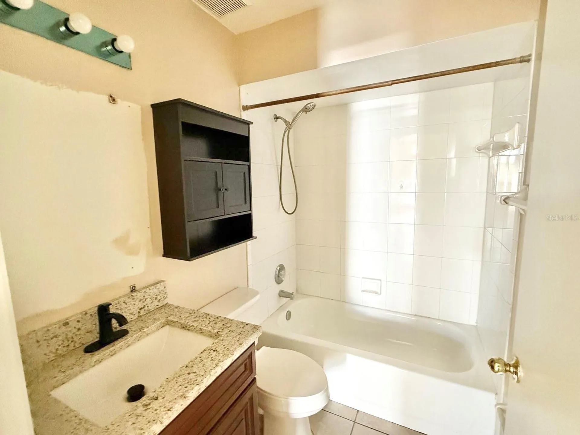 2414 Harbor Town Drive Kissimmee FL 34744