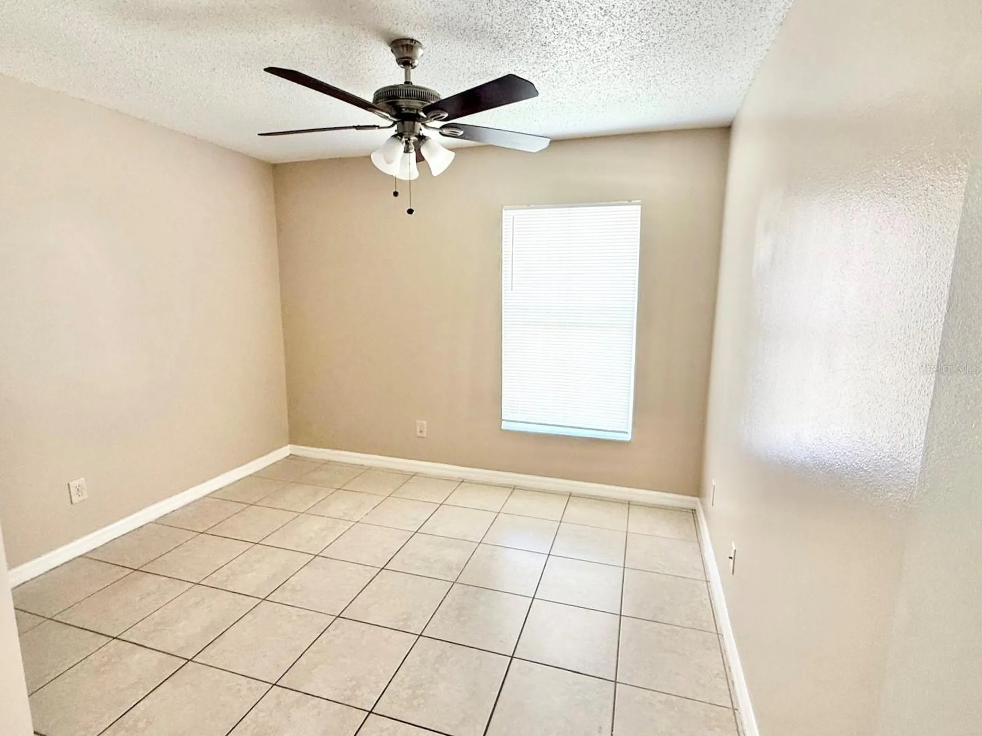 2414 Harbor Town Drive Kissimmee FL 34744