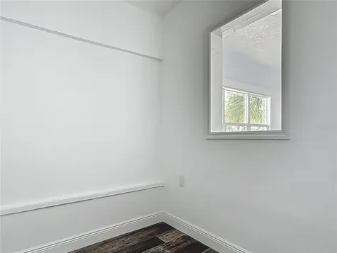 547 N Ridgewood Avenue Daytona Beach FL 32114