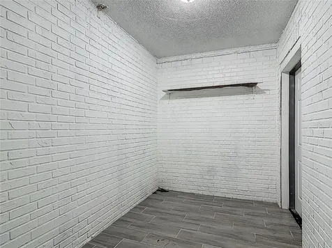 547 N Ridgewood Avenue Daytona Beach FL 32114