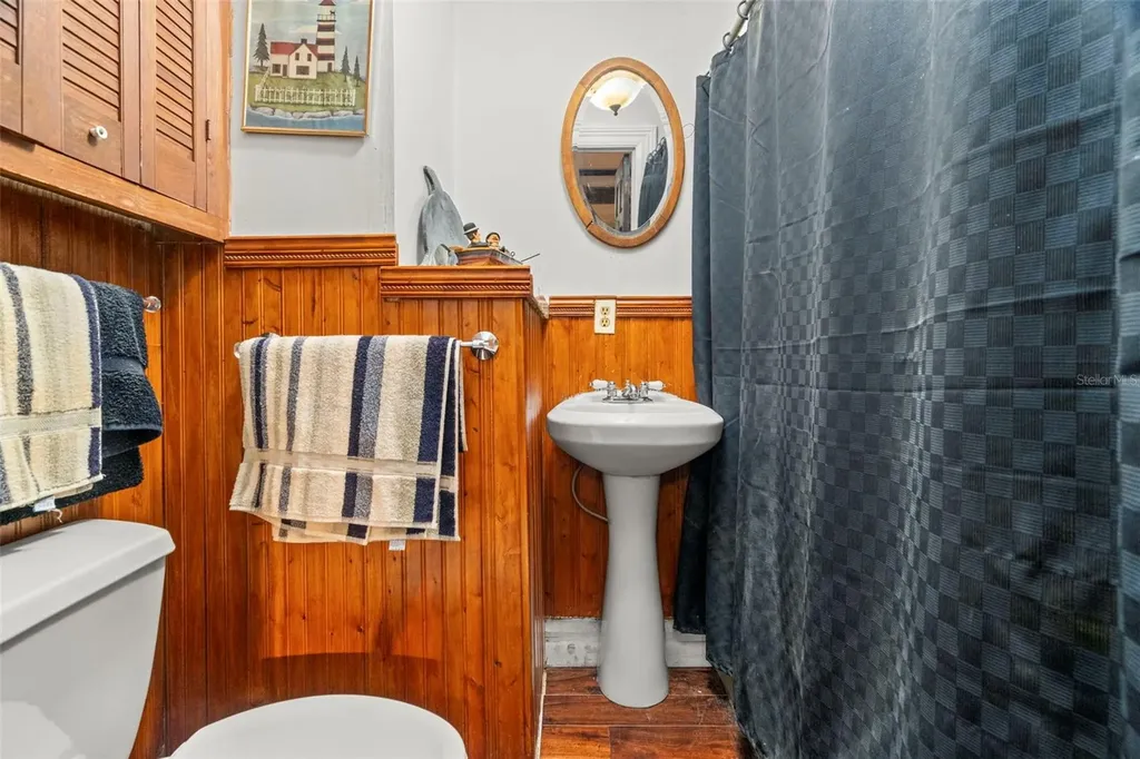 806 Narcissus Avenue Clearwater Beach FL 33767
