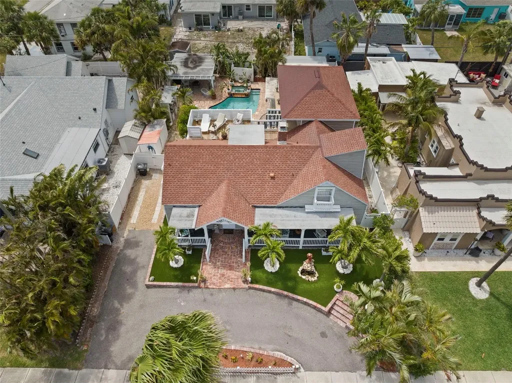 806 Narcissus Avenue Clearwater Beach FL 33767