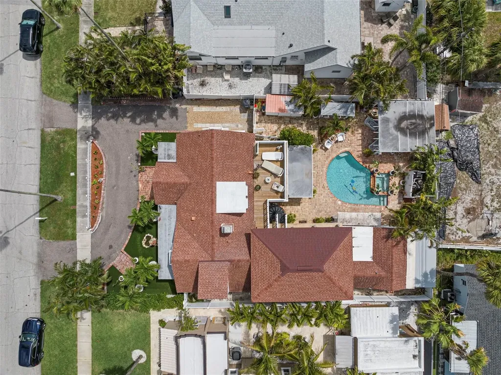 806 Narcissus Avenue Clearwater Beach FL 33767