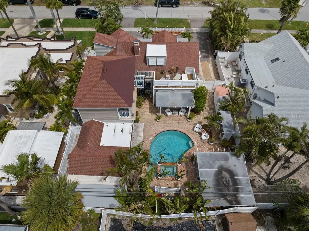 806 Narcissus Avenue Clearwater Beach FL 33767