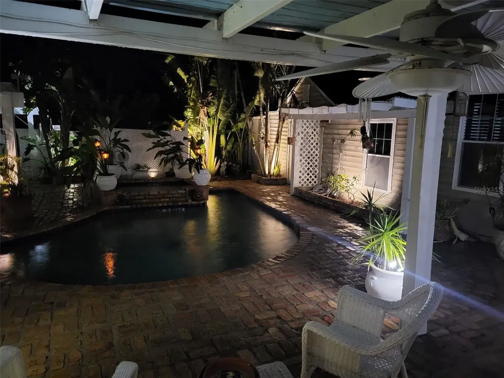 806 Narcissus Avenue Clearwater Beach FL 33767