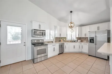 1261 12th Court SW Largo FL 33770