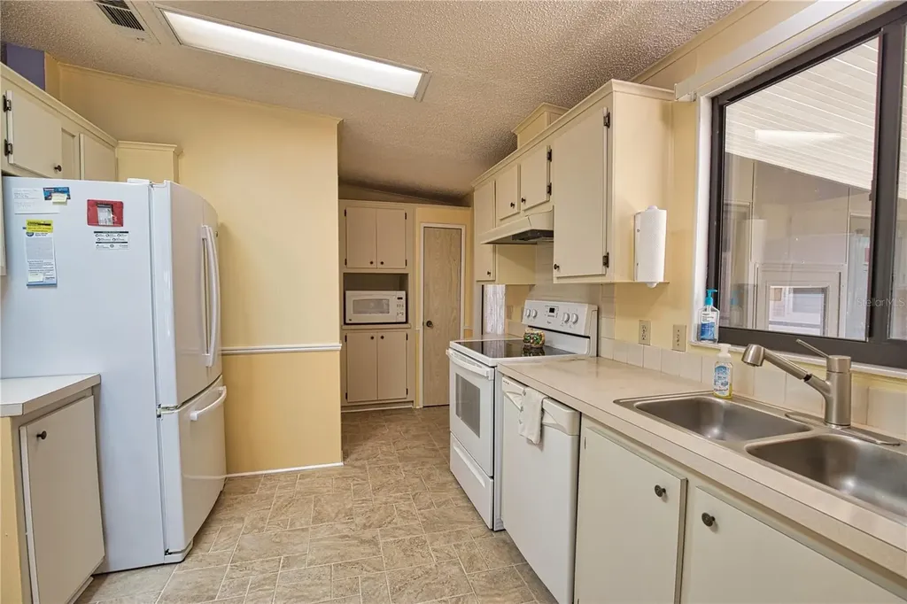 407 Madonna North Port FL 34287
