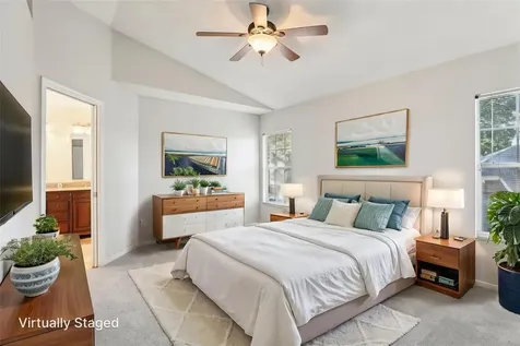 981 Piedmont Oaks Drive Apopka FL 32703