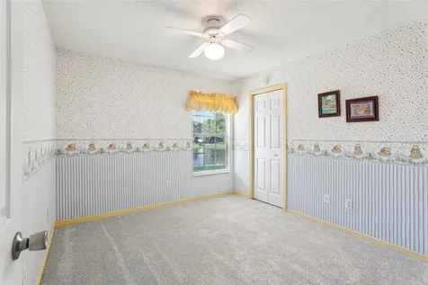 981 Piedmont Oaks Drive Apopka FL 32703