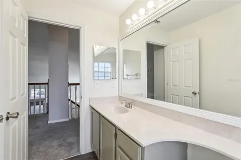 981 Piedmont Oaks Drive Apopka FL 32703
