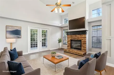 981 Piedmont Oaks Drive Apopka FL 32703