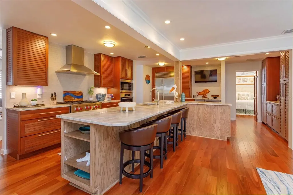 910 Locust Street New Smyrna Beach FL 32169